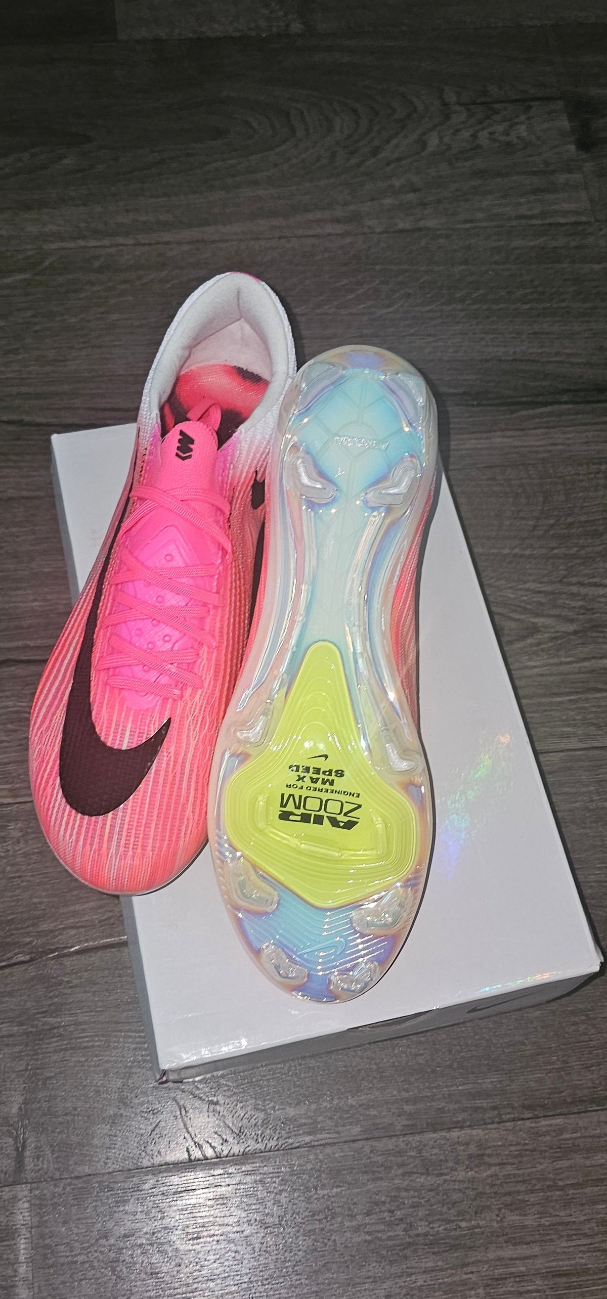 Mercurial elite